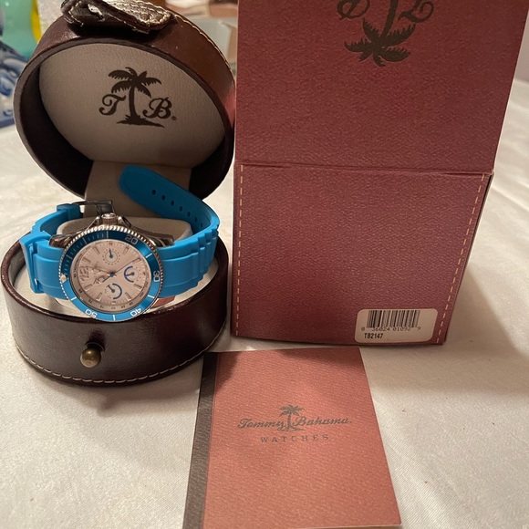 Women’s Tommy Bahama wrist watch w/ original box . - Picture 6 of 6